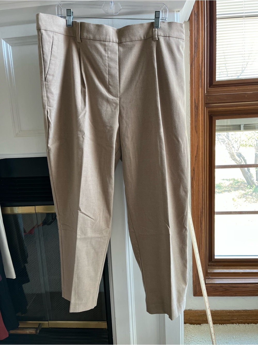 LOFT Women’s Tan Flannel-Like Straight-Leg Pants — NWOT